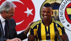Transferts - Fenerbahçe fête Van Persie