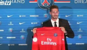 La présentation officielle de Kevin Trapp