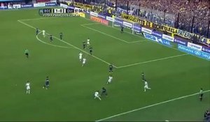 Le très beau but de Jonathan Calleri (Boca Junior)