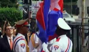 Le drapeau cubain hissé devant l'ambassade à Washington pour la première fois depuis 54 ans