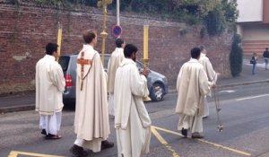 La procession du samedi 15 août 2015 à Lisieux