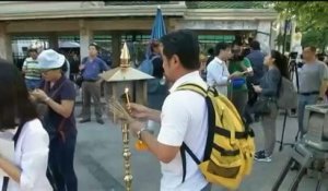 Attentat à Bangkok : le sanctuaire visé rouvre ses portes, deux jours après l'attaque