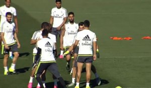 Real Madrid - Les joueurs s'amusent à l'entrainement