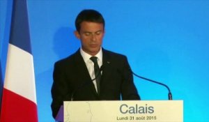 Manuel Valls annonce un nouveau campement à Calais avec le soutien de l'UE