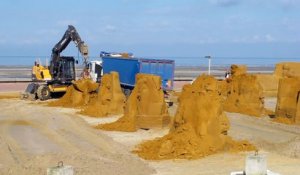 Destruction des sculptures de sable au Touquet