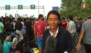 "Honte à l'Europe" lancent les migrants stoppés aux portes de la Hongrie