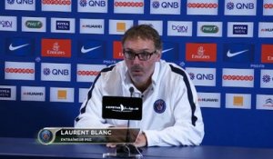 6e j. - Blanc totalement satisfait avec Cavani