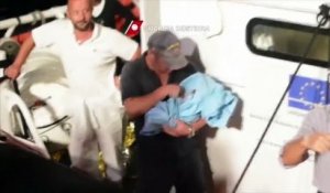 Migrants : Une Nigériane accouche dans le bateau des garde-côtes italiens