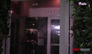 Exclu vidéo : Miranda Kerr rayonnante et amoureuse pour son dîner avec Evan Spiegler
