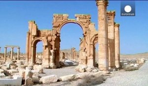 Syrie : EI poursuit la destruction de Palmyre