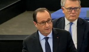 Hollande: il faut agir pour éviter «une guerre totale» en Syrie