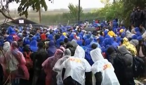 Plus de 10 000 de migrants bloqués à la frontière entre la Serbie et la Croatie
