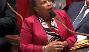 Cinq frondes de Christiane Taubira au Parlement