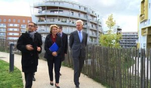 [Reportage] Ecoquartier : Caroline Cayeux en déplacement à Issy-les-Moulineaux