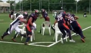 Quand des joueurs de Football Américain jouent aux chaises musicales... Violent!