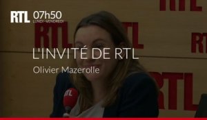 "Avec Emmanuel Macron, nous communiquons par SMS", admet Axelle Lemaire.