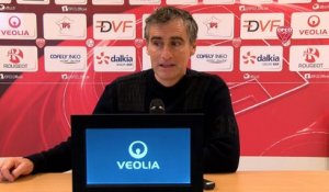 Conférence de presse d'Olivier Dall'Oglio avant Paris FC - DFCO