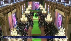 COP21 : des stars engagées invitées à la mairie de Paris