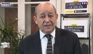 Le Drian annonce qu’il restera ministre de la Défense