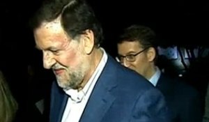Le Premier ministre espagnol reçoit un coup de poing au visage
