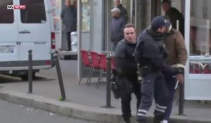 Quand la police française empêche un témoin de parler avec des journalistes étrangers