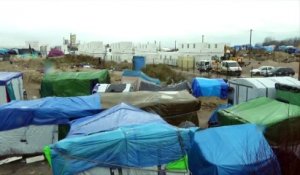 Des conteneurs pour loger les migrants dans la "jungle" de Calais