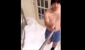 #SnowChallenge : Plonger dans la neige en maillot de bain