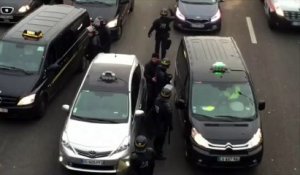 Grève des taxis : 20 personnes interpellées en Île de France