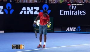 Open d'Australie 2016 : Monfils inscrit un point à genoux