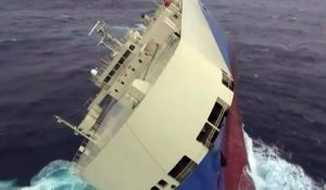 Cargo à la dérive dans le golfe de Gascogne : "Préparer le remorquage revient à faire de l'escalade sur un mur qui bouge"'