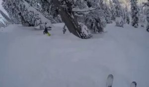 Un père qui sauve son fils enseveli vivant sous la neige après une chute à ski