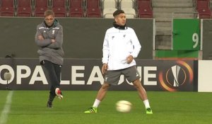 Quand Jürgen Klopp cale un petit pont à Roberto Firmino