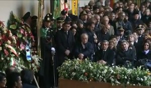 A Milan, des centaines d'Italiens ont rendu un dernier hommage à Umberto Eco