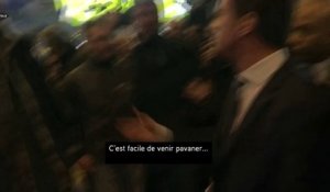 Stéphane Le Foll hué et Manuel Valls interpellé par un éleveur au Salon de l'agriculture