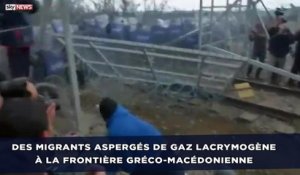 Des migrants aspergés de gaz lacrymogène à la frontière gréco-macédonienne