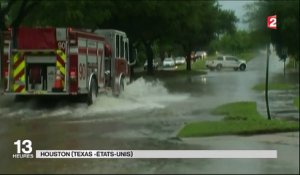 États-Unis : importantes inondations à Houston