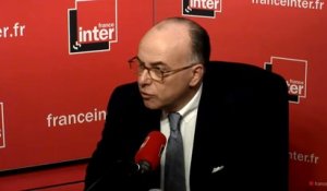 Bernard Cazeneuve : «Daech s’est doté d’une véritable usine de fabrication de faux documents»