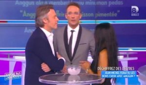 Julien Courbet embrasse Jean-Michel Maire dans Touche pas à mon poste