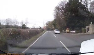 Accident de route spectaculaire au Pays de Galles