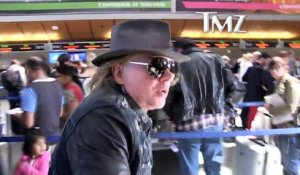 Axl Rose reveals his favourite AC/DC song !