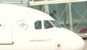 Air France va imposer à ses pilotes des baisses de rémunération à partir du 1er juin - Le 04/05/2016 à 12h37