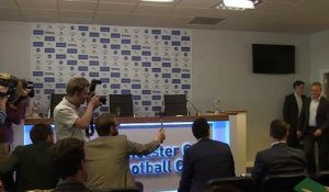 Leicester - L'arrivée en fanfare du champion Ranieri