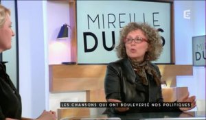 Mireille Dumas, politique et chanson - C à vous - 06/05/2016