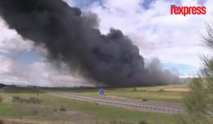 Violent incendie dans une décharge de pneus en Espagne