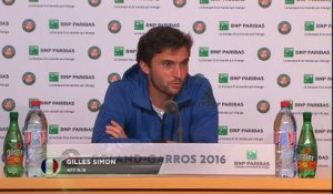Roland-Garros - Simon : "Remettre mon jeu en place"