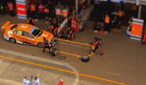 Course de voitures à Sydney filmée comme des jouets miniatures !