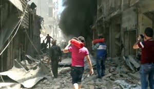 Alep: au moins 15 civils tués dans des raids du régime (2)