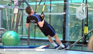 Les Bleus se préparent avant l'entraînement à Clairefontaine