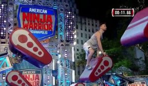 Un unijambiste participe à « American Ninja Warrior »