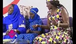 Sokhna Fatou Bintou fait pleurer Maman en direct sur le plateau de Yendouleen
